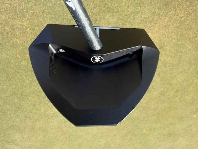 Closeup of the top of the LAB Oz.1 Putter Closeup of the top of the LAB Oz.1 Putter
